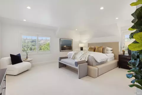 Bedroom - 431 Wellesley Ave, Mill Valley, CA 94941 photo 1 of 8