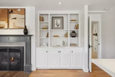 Entry Way - 431 Wellesley Ave, Mill Valley, CA 94941 photo 1 of 3