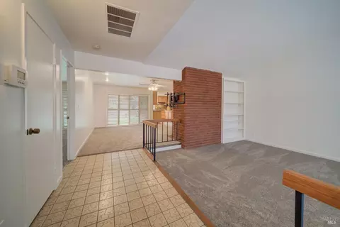 4715 Georgia St, Vallejo, CA 94591 photo 2