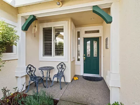 208 Creekside St, Cloverdale, CA 95425 photo 2