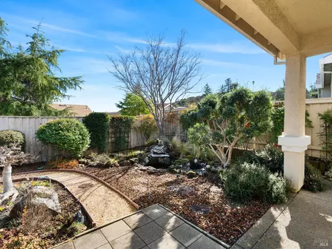208 Creekside St, Cloverdale, CA 95425 photo 34