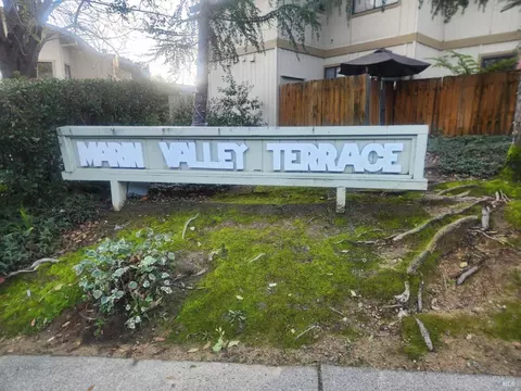 245 Marin Valley Dr, Novato, CA 94949