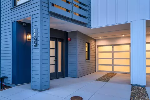1120 Foster Rd, Napa, CA 94558
