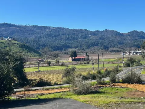 4498 Silverado Trl, Calistoga, CA 94515
