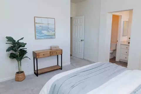 2096 Devonshire Dr, Napa, CA 94558 photo 33