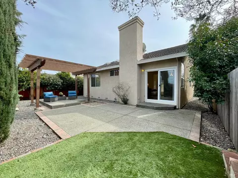 2096 Devonshire Dr, Napa, CA 94558 photo 43