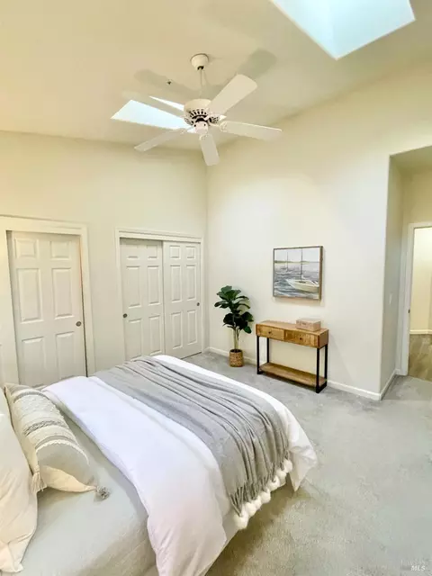 2096 Devonshire Dr, Napa, CA 94558 photo 32