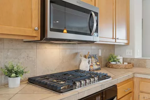 202 Windsor River Rd, Windsor, CA 95492 photo 12
