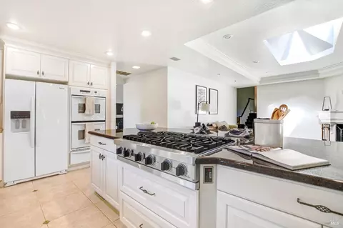 Kitchen - 541 Westgate Dr, Napa, CA 94558 photo 5 of 9