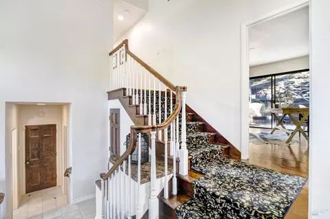 Entry Way - 541 Westgate Dr, Napa, CA 94558 photo 3 of 6