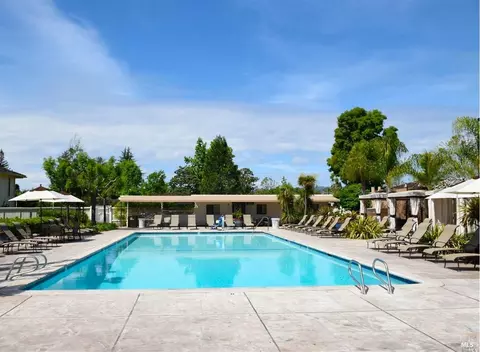 Exterior - 541 Westgate Dr, Napa, CA 94558 photo 15 of 23