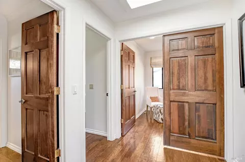Entry Way - 541 Westgate Dr, Napa, CA 94558 photo 5 of 6