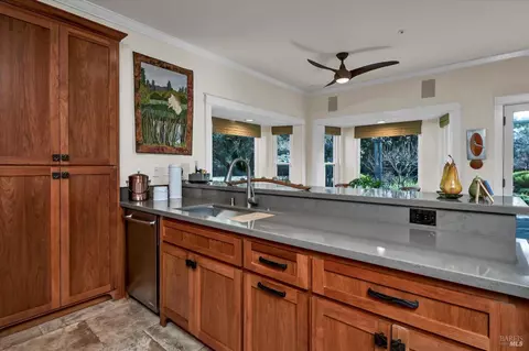 441 Tee Ct, Healdsburg, CA 95448 photo 14