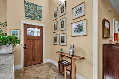 441 Tee Ct, Healdsburg, CA 95448 photo 4