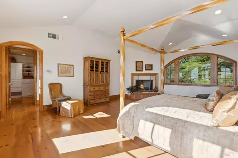 Bedroom - 3840 Hawks Beard, Sonoma, CA 95476 photo 2 of 6