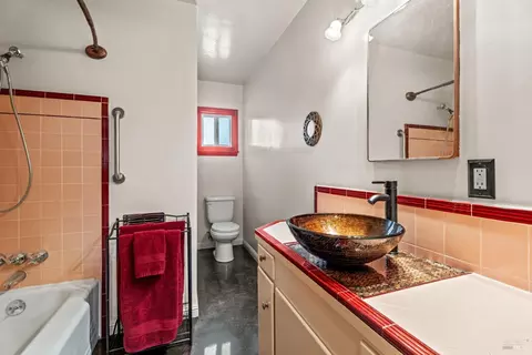 756 S Spring St, Ukiah, CA 95482 photo 15