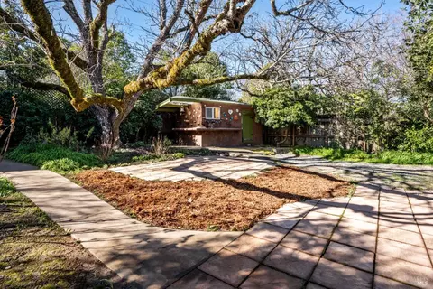 756 S Spring St, Ukiah, CA 95482 photo 19