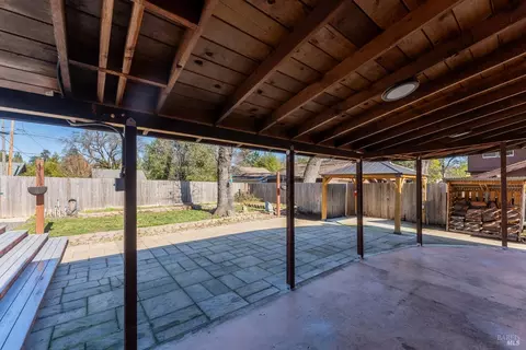 1024 W Perkins St, Ukiah, CA 95482 photo 22