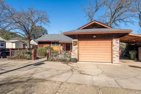 1024 W Perkins St, Ukiah, CA 95482 photo 3