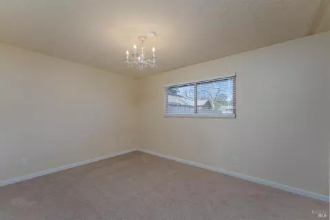 1024 W Perkins St, Ukiah, CA 95482 photo 15