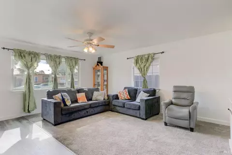 612 E Colorado St, Fairfield, CA 94533