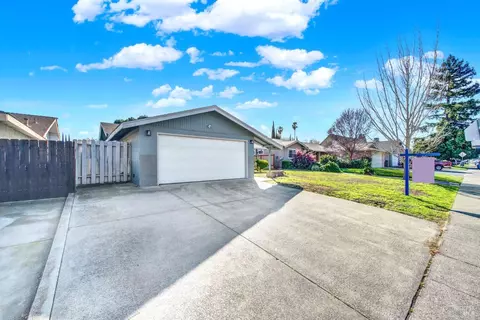 Exterior - 1273 Marshall Rd, Vacaville, CA 95687 photo 3 of 26