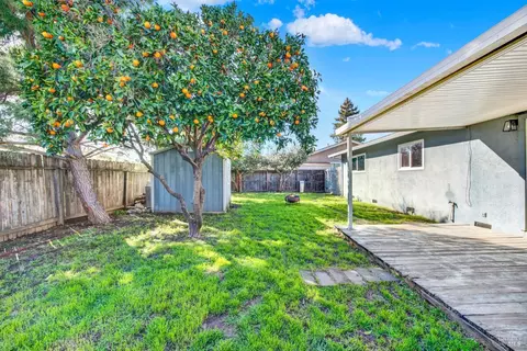 Exterior - 1273 Marshall Rd, Vacaville, CA 95687 photo 13 of 26