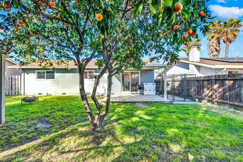 Exterior - 1273 Marshall Rd, Vacaville, CA 95687 photo 15 of 26