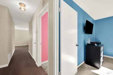 Entry Way - 1273 Marshall Rd, Vacaville, CA 95687 photo 6 of 6