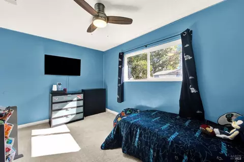 Bedroom - 1273 Marshall Rd, Vacaville, CA 95687 photo 6 of 6