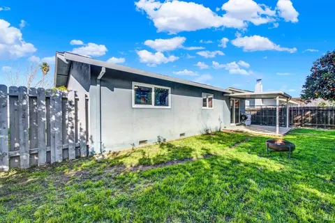 Exterior - 1273 Marshall Rd, Vacaville, CA 95687 photo 21 of 26