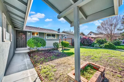 Exterior - 1273 Marshall Rd, Vacaville, CA 95687 photo 7 of 26