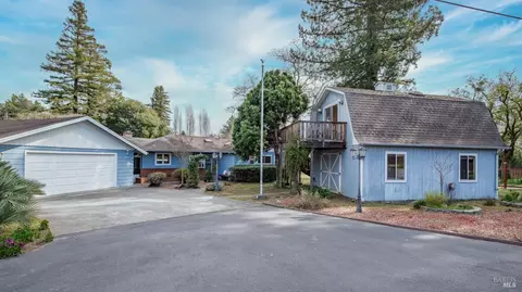 7522 Elphick Rd, Sebastopol, CA 95472