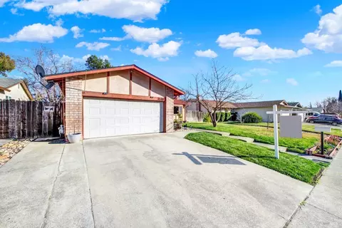 Exterior - 2148 Tilden Pl, Fairfield, CA 94533 photo 2 of 27