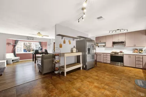 Kitchen - 2148 Tilden Pl, Fairfield, CA 94533 photo 1 of 11