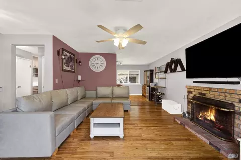 Living - 2148 Tilden Pl, Fairfield, CA 94533 photo 4 of 5