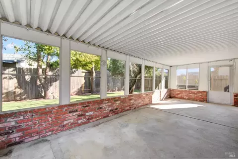Exterior - 2148 Tilden Pl, Fairfield, CA 94533 photo 7 of 27