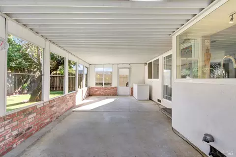 Exterior - 2148 Tilden Pl, Fairfield, CA 94533 photo 8 of 27