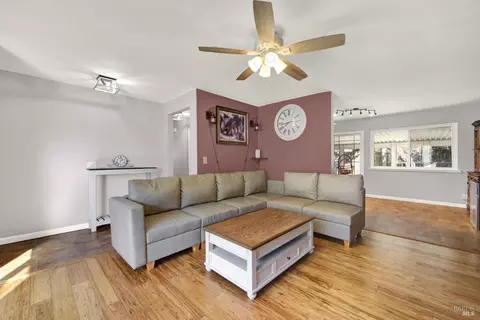 Living - 2148 Tilden Pl, Fairfield, CA 94533 photo 3 of 5