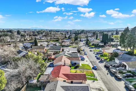 View/Area - 2148 Tilden Pl, Fairfield, CA 94533 photo 3 of 7