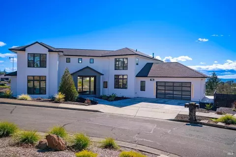 2008 Clearview Cir, Santa Rosa, CA 95403