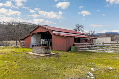13955 Lowery Rd, Red Bluff, CA 96080 photo 8