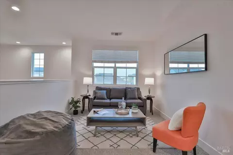 585 Honeysuckle Dr, Vacaville, CA 95687 photo 20