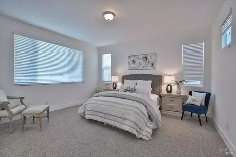 585 Honeysuckle Dr, Vacaville, CA 95687 photo 15