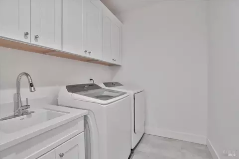 585 Honeysuckle Dr, Vacaville, CA 95687 photo 24