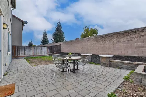 554 Sitka Dr, Vacaville, CA 95687 photo 26
