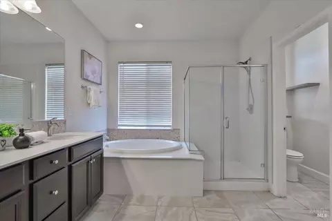 554 Sitka Dr, Vacaville, CA 95687 photo 20