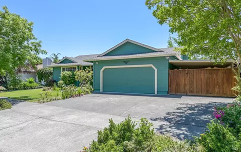 2213 Firwood Ave, Santa Rosa, CA 95403