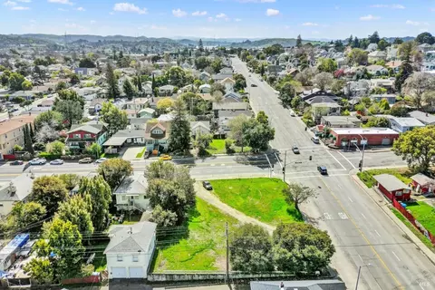 900 Alameda St, Vallejo, CA 94590 photo 4