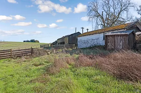 3683 Canfield Rd, Sebastopol, CA 95472 photo 11
